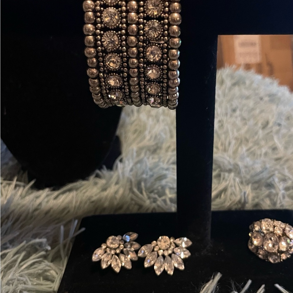 Elegant Silver Beaded Bracelet and Earring Set